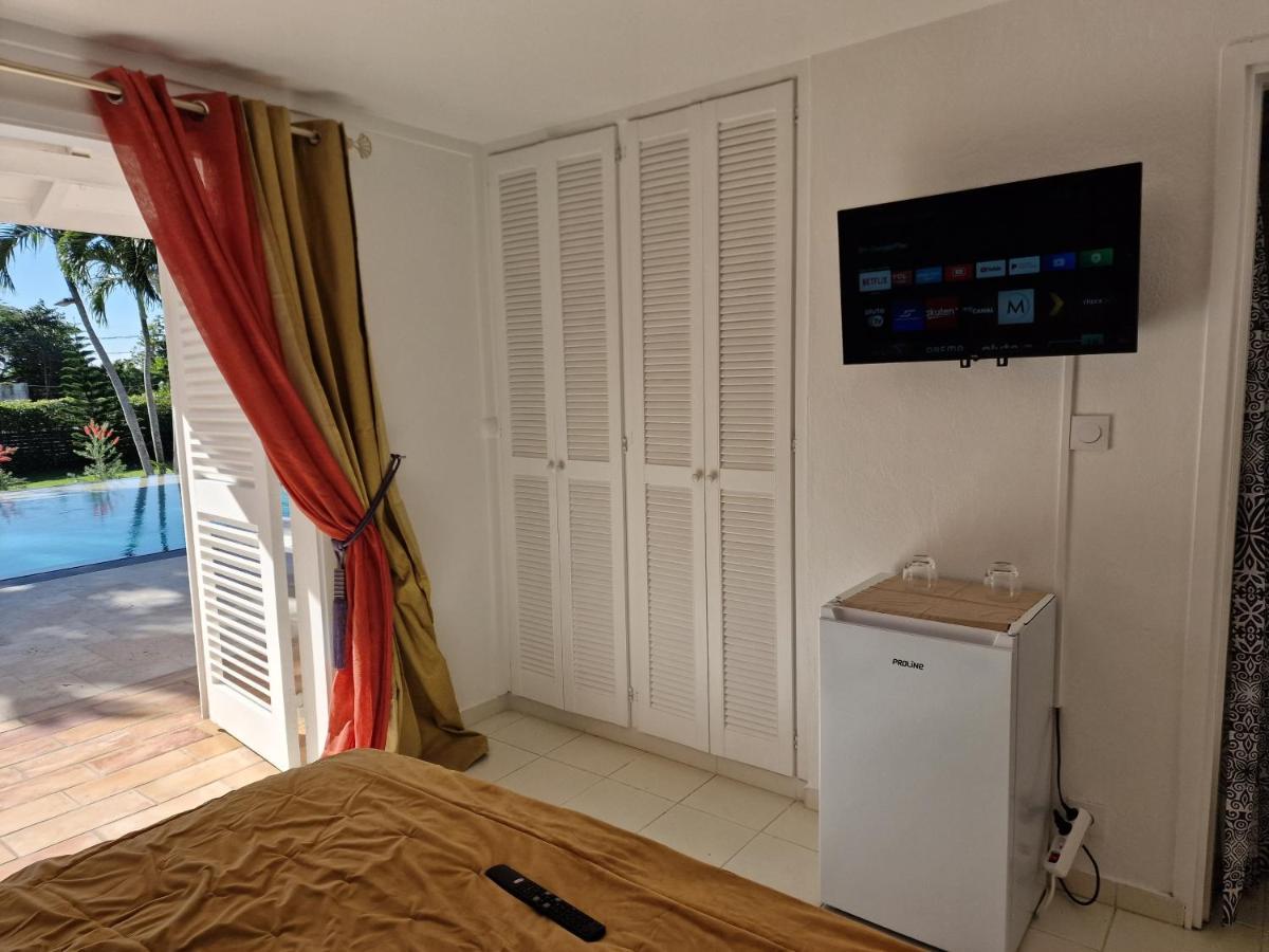 Appartements De Luxe . Propriete De Luxe Baie-Mahault Esterno foto